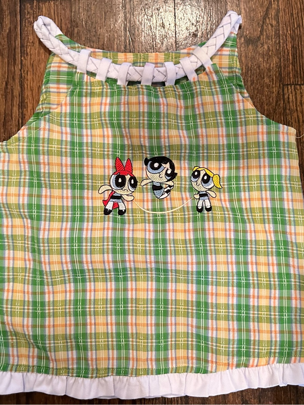 Girls' Green Plaid Sleeveless Top with Powerpuff Girls Embroidery